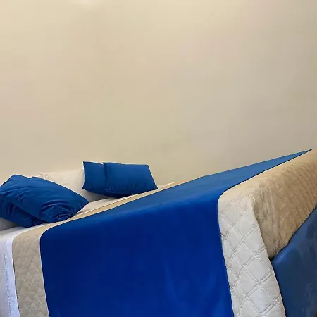 Ricomincio Da Tre * Nápoles